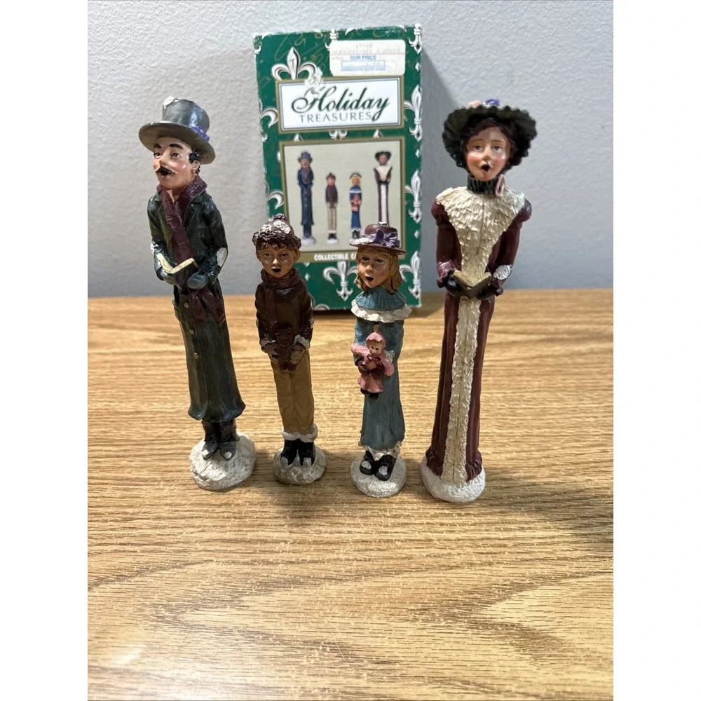 Windsor Collection‎ 4 Christmas Carolers Pencil Figurines Singing